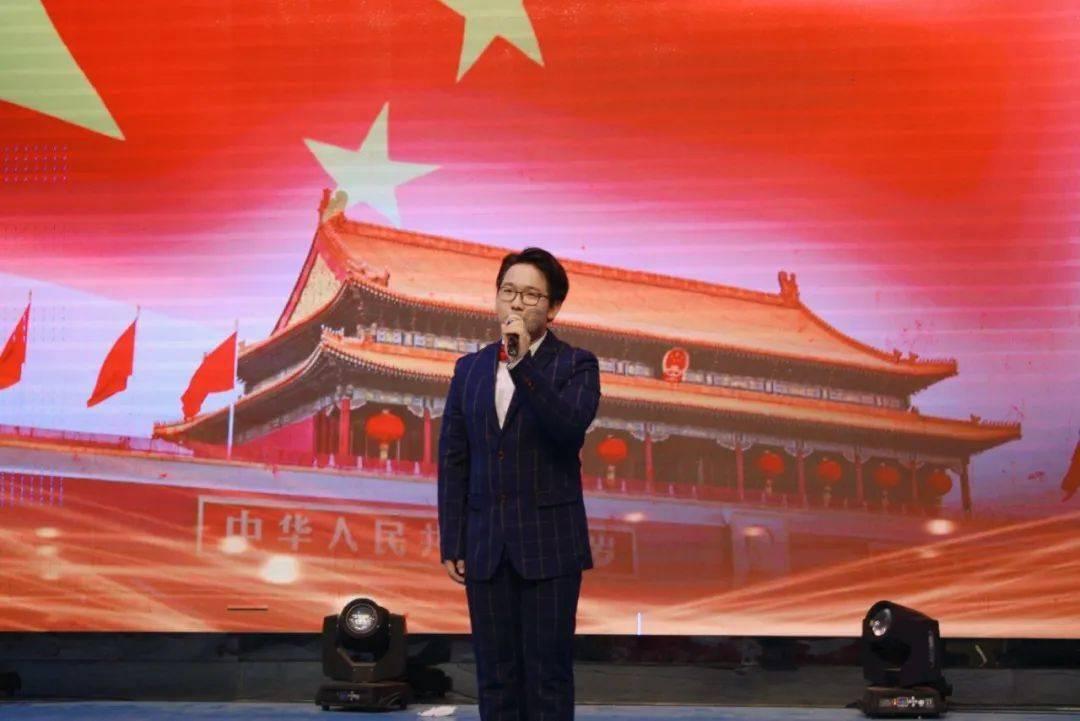 皮鞋可以用水刷么？游戏画面